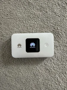 Huawei E5577-320 4G LTE USB 150Mbps Wireless Router - White - Photo 1/5
