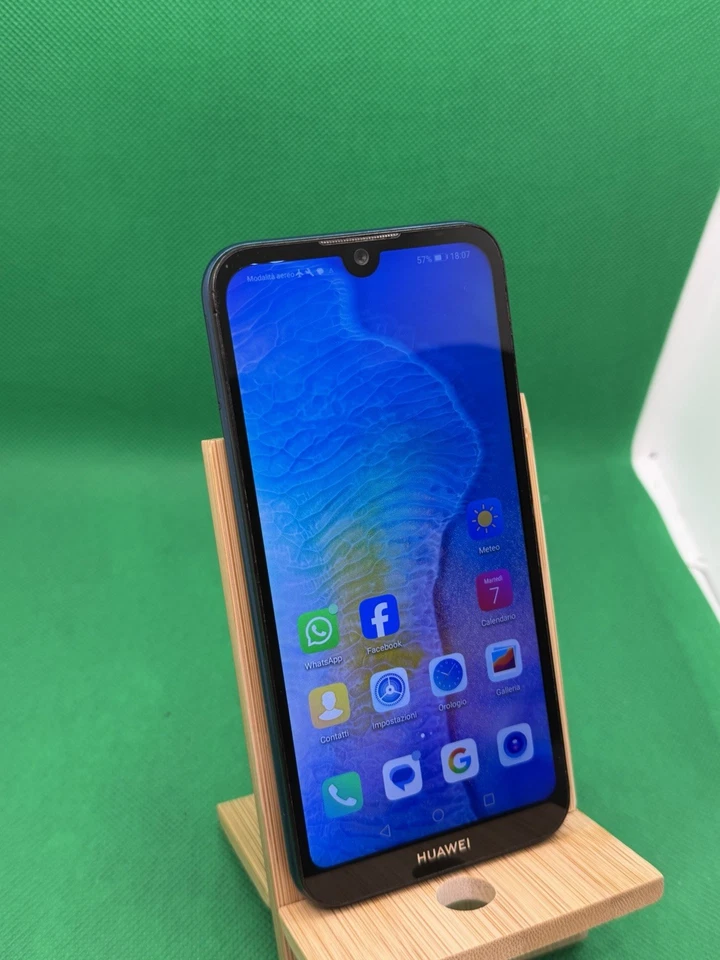 Huawei Y5 (2019) - 16 GB - Midnight Black (Sbloccato) (Dual SIM) - Immagine 1 di 2