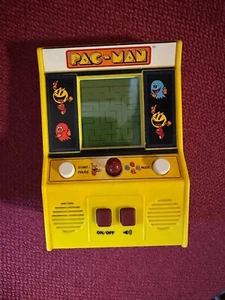 Vintage 1970's PAC-MAN Bandai Hand-Held Yellow Video Game - Picture 1 of 4