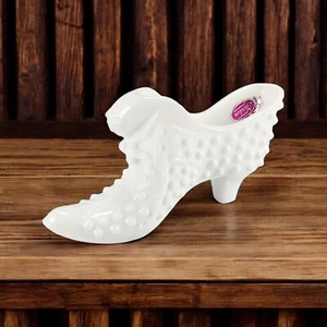 Fenton White Milk Glass Hobnail Cat Slipper High Heel Shoe Handmade Vintage - Picture 1 of 23