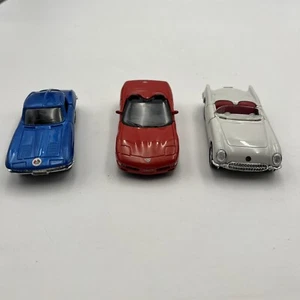 Maisto Corvette 1:43 Set Of 3 New Displayed Only - Picture 1 of 9