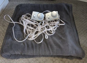 BIDDEFORD  Queen Electric Heated Blanket Grey 86" x 87" w/ 2 Controls - Picture 1 of 1