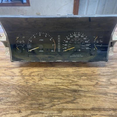 Velocímetro automático Isuzu Trooper 95-97 176 k Foto 1 de 4