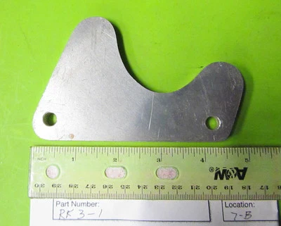 Suporte de montagem de liga Rickman NOS 500 e 750 p/n RK3-1 RK3 1 RK31 - Imagem 1 de 3