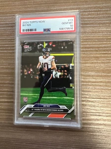 2024 Topps Now Bo Nix #13 RC - Denver Broncos Rookie TD Record - PSA 10 - Foto 1 di 2