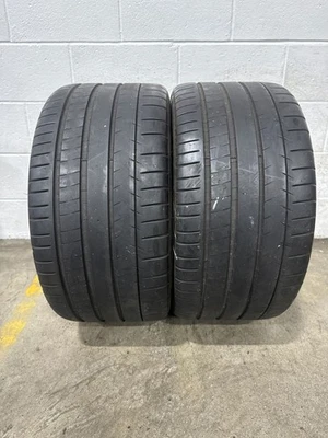 2x P285/30R20 Michelin Pilot Super Sport ZP 8/32 95 Y Used Tires 2853020 - Image 1 of 4