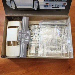 Fujimi 1/24 BMW M325i M Power 2.3e DOHC 16 Válvulas - Kit Modelo Vintage - Imagen 1 de 7