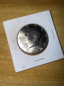 1981 D Kennedy Half Dollar Stempelglanz - Bild 1 von 4
