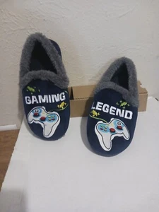 Boys Slippers "Gaming Legend" Hard rubber soles Size 2-3 - Picture 1 of 2