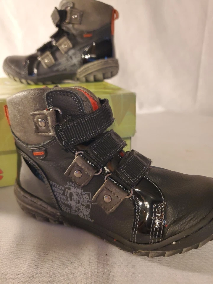 Beeko JoJo Boy Shoe Size 10.5 US Black New Grunge street shoe - Image 1 of 4