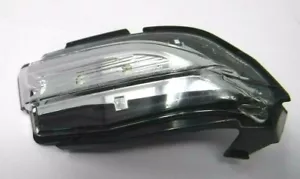 GM Passenger Side Rearview Mirror Turn Signal 23406433 Equinox Terrain (OEM) NEW - Picture 1 of 4