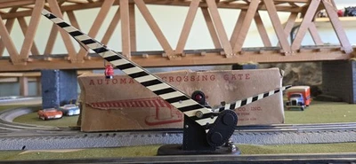 Marx 1438 Double Arm Crossing Gate with Light O Gauge and Original Box - Image 1 of 4