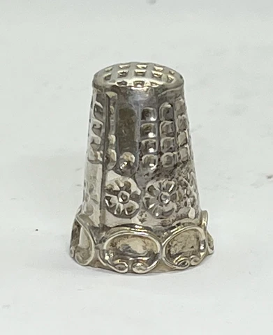 Thimble Sterling Silver .925 Vintage Ornate Flower Floral Filigree Sewing Cover