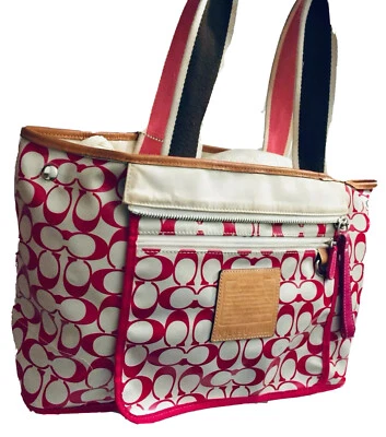 BOLSA TOTE REVERSÍVEL COACH HAMPTON OMBRO SATCHEL IR5656 COURO MARROM ACABAMENTO ZÍPER - Imagem 1 de 4