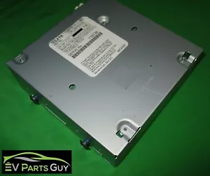 Tesla Model S 2012-2016 RADIO - PANASONIC BASE RADIO - 1004787-01-C - Foto 1 di 6