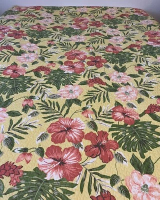 Coverlet Queen Set Casey Key Collection 84x84 Plus 2 Matching Standard Shams - Image 1 of 4