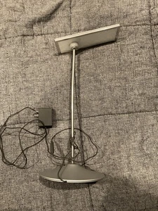 Humanscale Horizon LED Dimmable Desk Lamp - HZN Series Office Task Light White - Picture 1 of 8