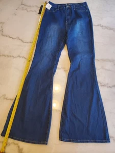 JC & JQ Pants Women's Denim Size XL Flared Bell Bottom Blue Cotton Blend C6 - Picture 1 of 13