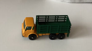 Matchbox Stake Truck Lesney No 4 England Green Yellow Dodge