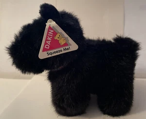 Vintage Dakin MACGREGOR Squeeze me Plüsch bellender Scottie Hund schwarz neu mit Etikett - Bild 1 von 2