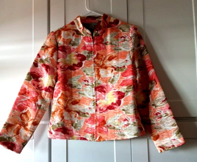 Abrigo Chaqueta Mujer Analogía Talla PM Volantes Rosa Artístico Texturizado Cremallera Frontal Foto 1 de 4