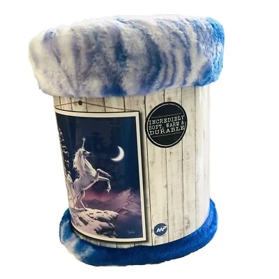 Manta de felpa Heartland 50” X 60” (127 cm X 152 cm) límite de nieve UNICORNIO luna Foto 1 de 4