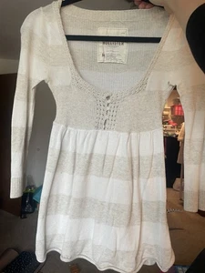 ORIGINAL OWNER Vintage Hollister Y2K Babydoll Striped Biege Henley M 3/4 Sleeve - Picture 1 of 6