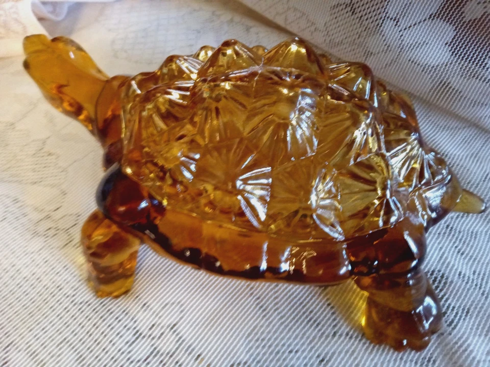 Original Vintage Amber Large Lidded Turtle / Tortoise Centerpiece / Figurine 40s - image 1 of 4