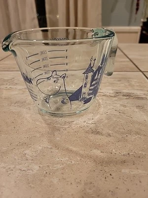 Moomin Pyrex 250ML Measuring Cup Limited Edition Made in USA - Image 1 of 4