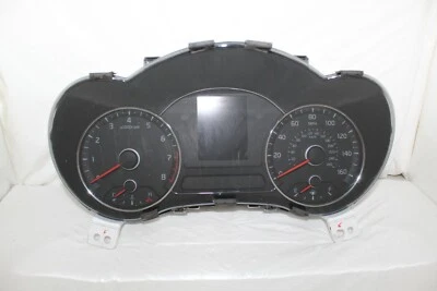 Cuadro de instrumentos velocímetro indicadores de tablero 2014 2015 2016 Kia Forte 4.576 millas Foto 1 de 4