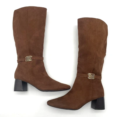 Botas Liz Claiborne 'LC RIGSBEE' Marrón Imitación Gamuza Cremallera Media Pantorrilla Tacón Bloque 8M NWB Foto 1 de 4