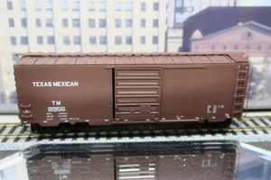 KADEE HO SCALE #5201 TEXAS MEXICAN TM 8956 40' PS-1 STANDARD BOXCAR 8' DOOR! - Picture 1 of 22