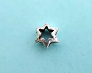 ~ STAR OF DAVID / FOR LUCK - Large Pendant / PRE OWNED / NEW - Picture 1 of 5