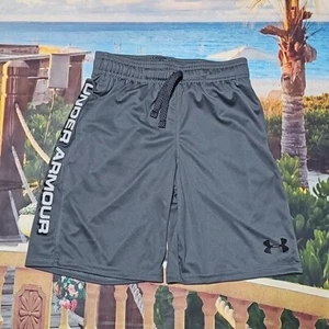 Under Armour Boys Athletic Shorts Size XS NWT - Picture 1 of 6