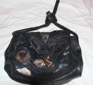 Vintage Nas Tasche schwarz Handtasche Kunstleder silber goldfarben 80er 90er - Bild 1 von 3