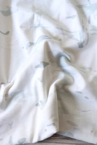 28IN Whiteout Camo Athletic Sweatshirt Fleece Knit - Picture 1 of 2