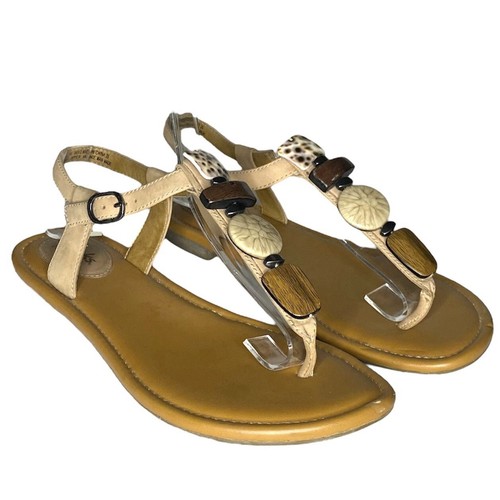 Sandalo Clarks Artisan in pelle con perline e perizoma taglia 7