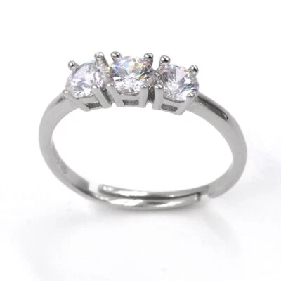 Anello Trilogy in Argento 925 e Zirconi Bianchi - Immagine 1 di 4