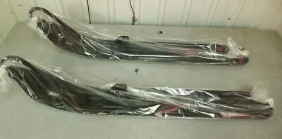 Esquís universales para moto de nieve Sno-Stuff *PAR* NEGROS. Parte # 500-802 Foto 1 de 4