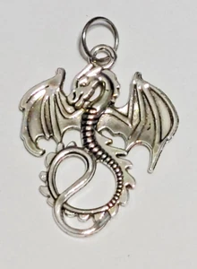 SILVER WINGED DRAGON PENDANT NECKLACE FANTASY DRAGO SERPENT WYVERN GOTH MYTHICAL - Picture 1 of 4