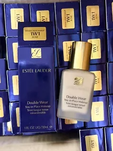 Base de Maquillaje Estée Lauder Double Wear Stay-in-Place 1OZ/30 ML 1W1 Hueso Nueva en Caja - Imagen 1 de 5
