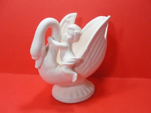 Vintage  Menschik-Goldman Swan Figurine- M.G. Inc. - Picture 1 of 6