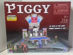 Piggy Buildable Lab Exclusive DLC Code PHATMOJO New - Picture 1 of 2