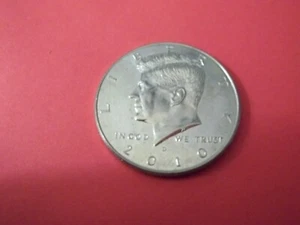 2010 D postfrisch Kennedy Half Dollar aus postfrischer Rolle Stempelglanz - Bild 1 von 1