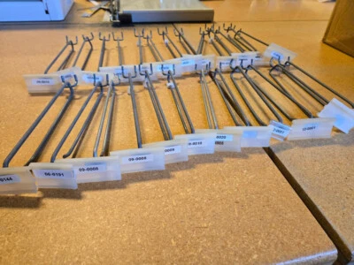 Lot Of 25 Retail Store Scanner 8" Hooks Pegboard Display Hanger - Image 1 of 3