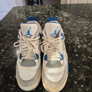 2012 Air Jordan Retro weiß blau Turnschuhe Größe 9,5 Basketball Turnschuhe - Bild 1 von 19