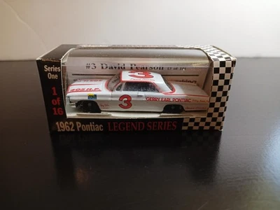 1/64 NASCAR 1992 DAVID PEARSON  1962 PONTIAC DIECAST LEGENDS  RCCA - Image 1 of 2