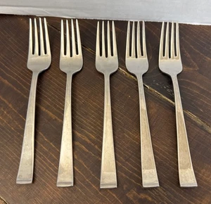 Wallace 18/10 stainless Georgetown 5 Dinner Forks Glossy - Picture 1 of 3