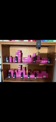 schwarzkopf igora vibrance hair color lot. 131 bottles of unopened bottles - Image 1 of 3