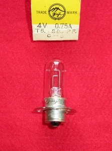 LÁMPARA PROYECTOR 4V 0,75A P30s FUJI EMBALAJE ORIGINAL COMO NUEVO lámpara de sonido vertical Exciter - Imagen 1 de 1